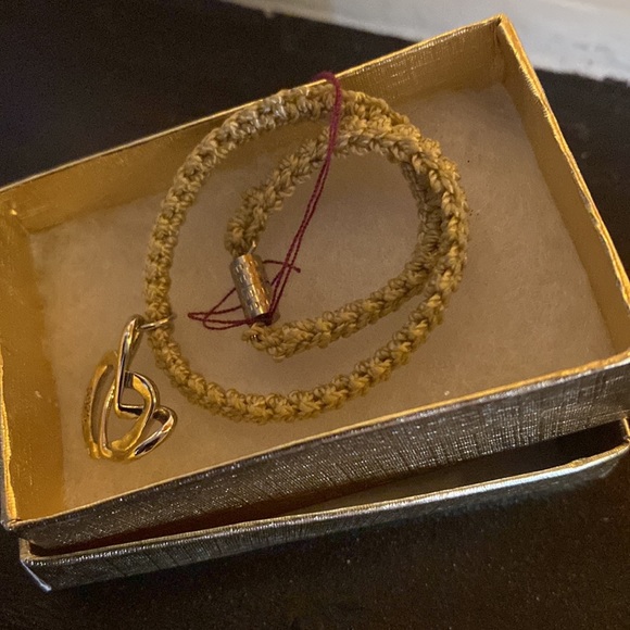 Hand made - Picture 2 of 2